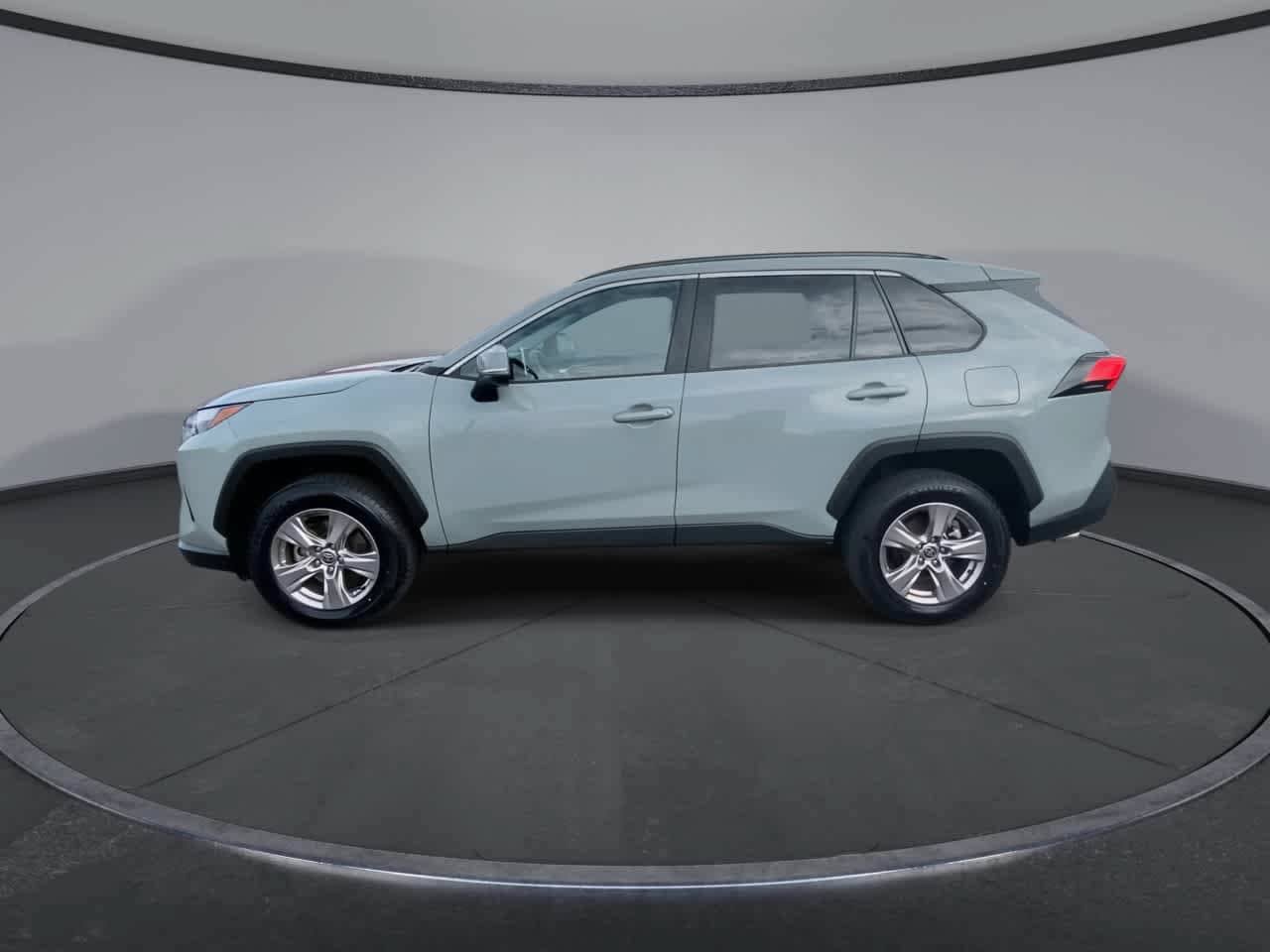 Certified 2023 Toyota RAV4 XLE AWD/4WD image 5