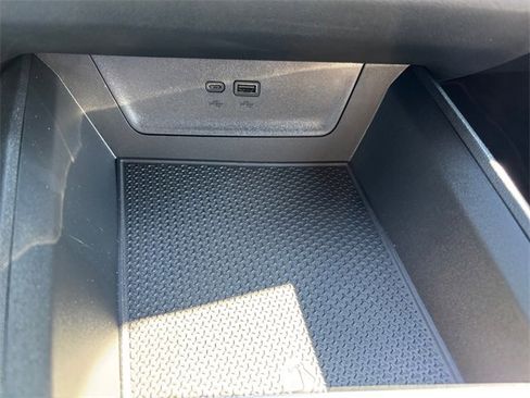 New 2026 Chevrolet Equinox ACTIV image 22