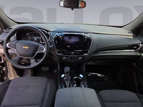 Certified 2023 Chevrolet Traverse LT AWD/4WD image 12