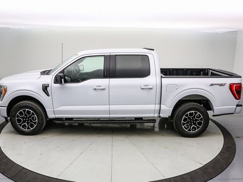 Certified 2022 Ford F150 XLT w/ Equipment Group 302A High image 8