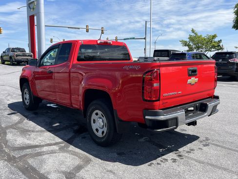 Used 2018 Chevrolet Colorado W/T AWD/4WD image 7