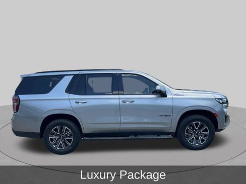 Used 2024 Chevrolet Tahoe Z71 w/ Luxury Package AWD/4WD image 6