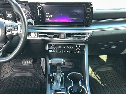 Used 2023 Kia K5 GT image 11