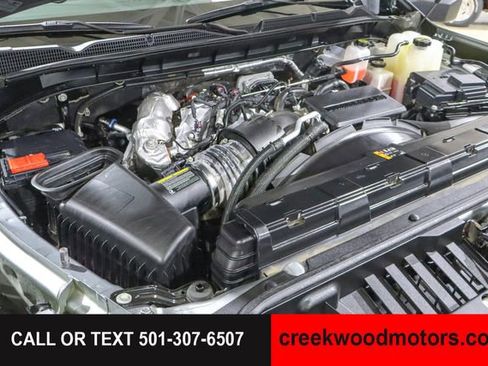 Used 2024 GMC Sierra 2500 SLT w/ SLT Premium Package AWD/4WD image 17