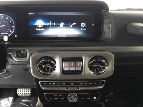 Used 2024 Mercedes-Benz G 63 AMG 4MATIC image 16