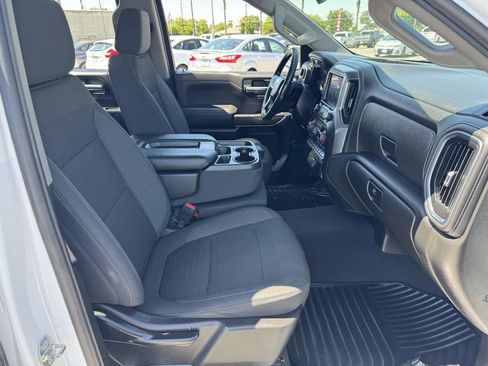 Used 2021 Chevrolet Silverado 1500 LT AWD/4WD image 15
