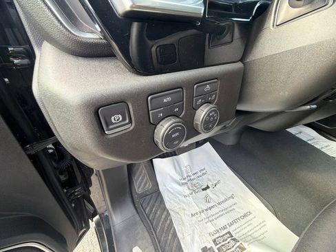 Used 2026 Chevrolet Silverado 1500 RST AWD/4WD image 40