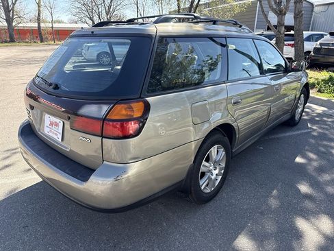 Used 2004 Subaru Outback H6 35th Anniversary Edition image 4