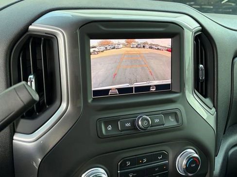 Certified 2025 GMC Sierra 1500 Pro w/ Pro Value Package image 9