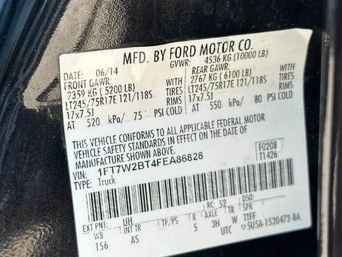 Used 2015 Ford F250 XL w/ Power Equipment Group AWD/4WD image 25