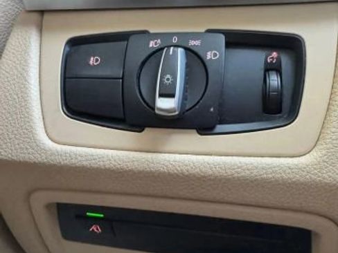 Used 2013 BMW 328i Sedan image 10