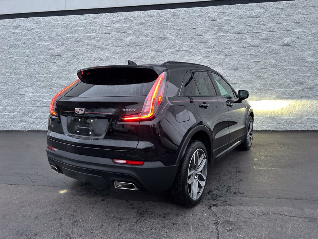 Certified 2023 Cadillac XT4 Sport w/ Cold Weather Package AWD/4WD image 9