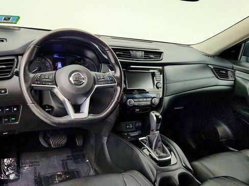 Used 2018 Nissan Rogue SL w/ Premium Package AWD/4WD image 12