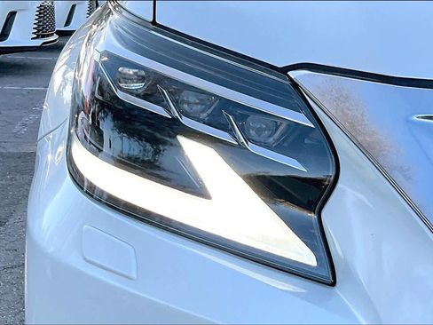 Used 2023 Lexus GX 460 Premium image 28