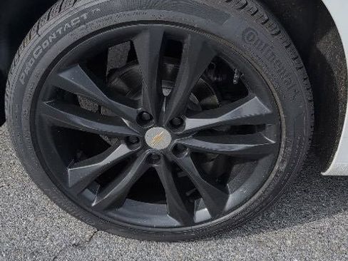 Used 2024 Chevrolet Malibu LT FWD image 23