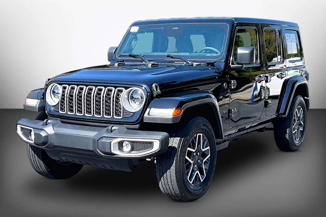 Certified 2026 Jeep Wrangler Unlimited Sahara AWD/4WD image 4