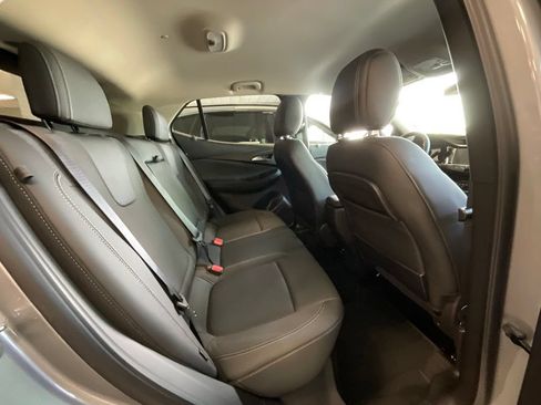 Used 2023 Buick Encore GX Select AWD/4WD image 20