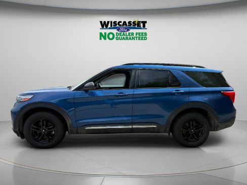 Certified 2022 Ford Explorer XLT w/ Class IV Trailer Tow Package AWD/4WD image 2