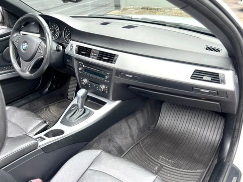 Used 2012 BMW 328i Convertible RWD image 14
