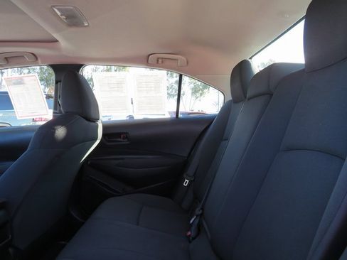 Certified 2022 Toyota Corolla LE w/ LE Premium Package image 18