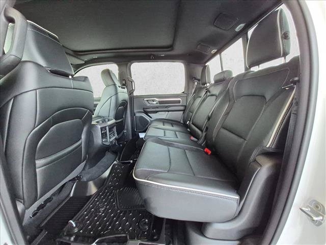 Used 2026 RAM 1500 Laramie AWD/4WD image 21