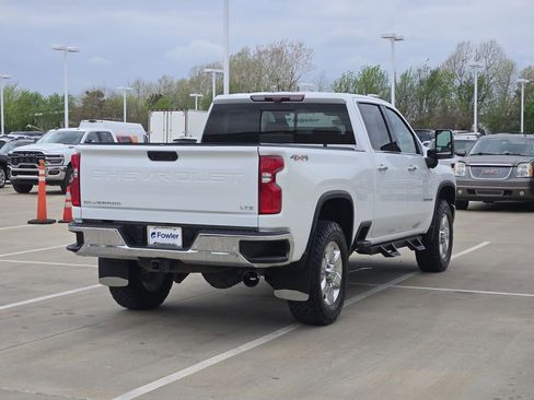 Used 2022 Chevrolet Silverado 3500 LTZ w/ LTZ Convenience Package AWD/4WD image 7