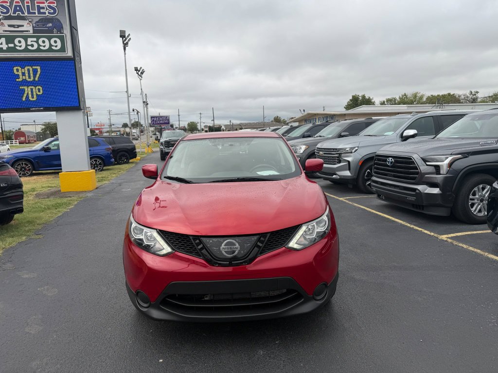 Used 2018 Nissan Rogue Sport S w/ S Appearance Package FWD image 8