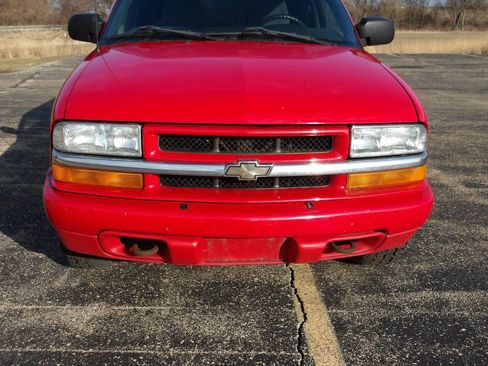 Used 2002 Chevrolet Blazer LS w/ Preferred Equipment Group image 27