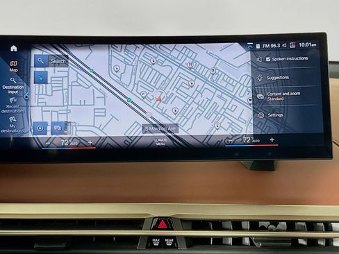 Used 2023 BMW iX xDrive50 w/ Premium Package image 13