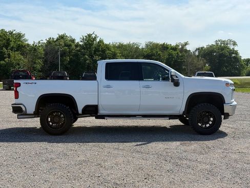 Used 2022 Chevrolet Silverado 2500 LTZ w/ Safety Package AWD/4WD image 4