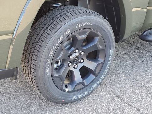 New 2026 RAM 1500 Big Horn AWD/4WD image 10