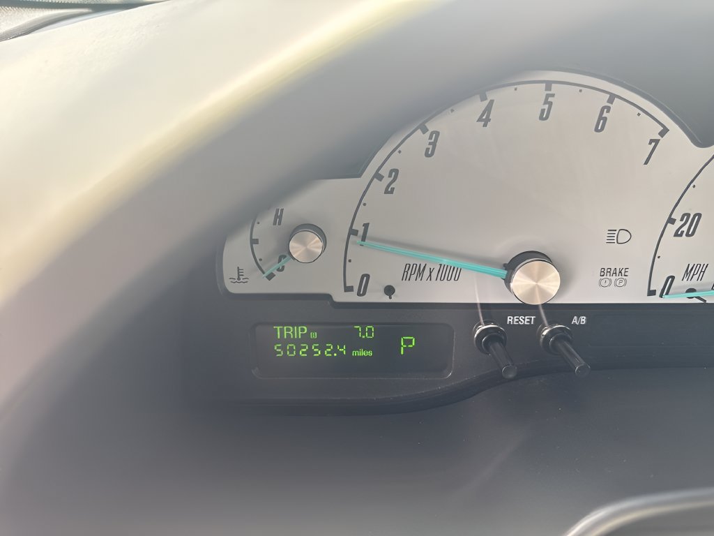 Used 2002 Ford Thunderbird RWD image 22