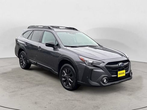 Certified 2025 Subaru Outback Onyx Edition AWD/4WD image 7