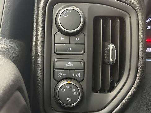 Used 2023 Chevrolet Silverado 2500 Custom w/ Infotainment Package AWD/4WD image 23