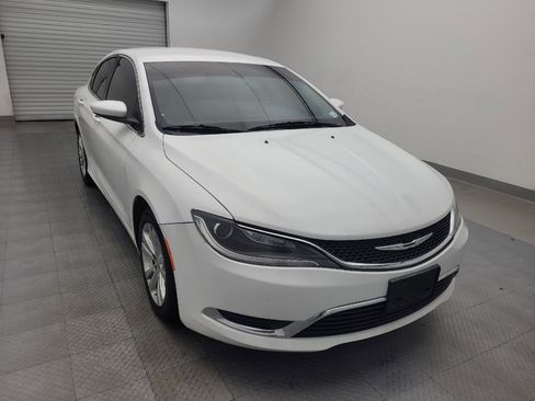 Used 2015 Chrysler 200 Limited image 13