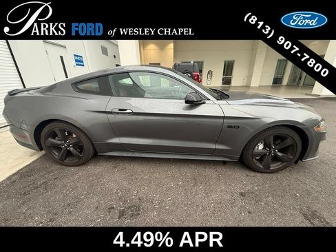 Used 2021 Ford Mustang GT Premium w/ Black Accent Package RWD image 5