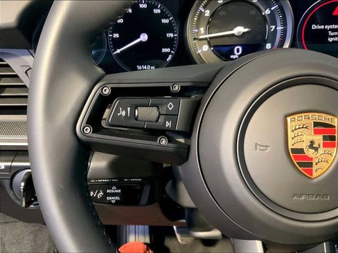 Used 2024 Porsche 911 Carrera S image 27