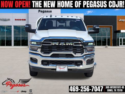 New 2026 RAM 3500 Tradesman AWD/4WD image 6