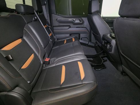 Used 2023 GMC Sierra 1500 AT4 w/ AT4 Premium Package AWD/4WD image 20