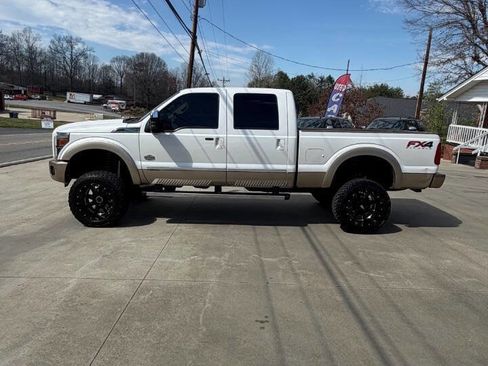 Used 2012 Ford F250 King Ranch w/ King Ranch w/Chrome Pkg image 3