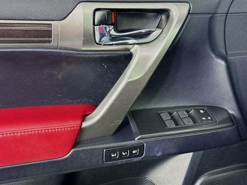 Used 2023 Lexus GX 460 Premium w/ Premium Package image 19