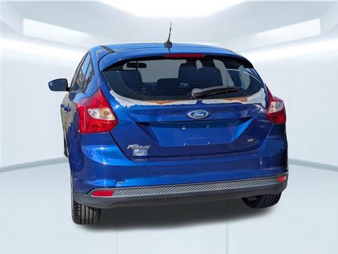 Used 2012 Ford Focus SE image 4