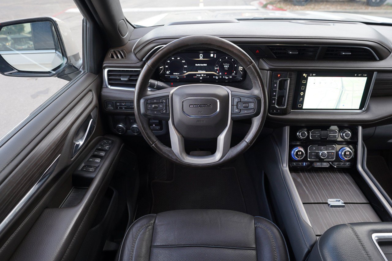 Used 2022 GMC Yukon Denali w/ Max Trailering Package RWD image 9