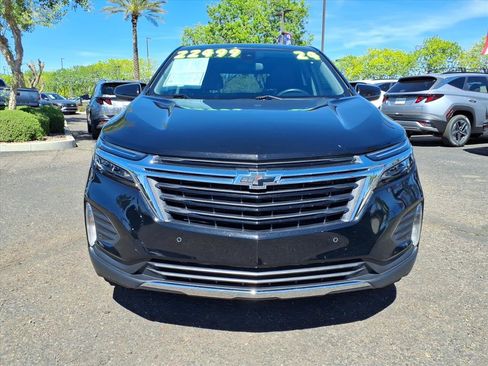 Used 2024 Chevrolet Equinox LT w/ LPO, Cargo Package image 2