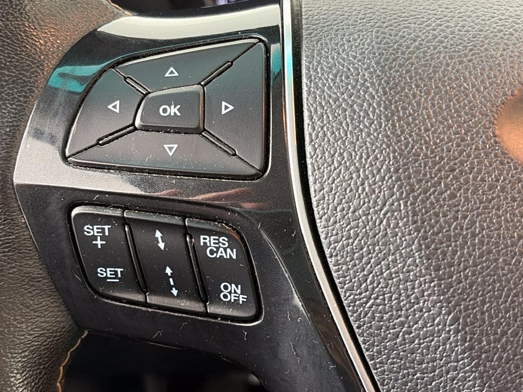Used 2016 Ford Explorer Platinum AWD/4WD image 16