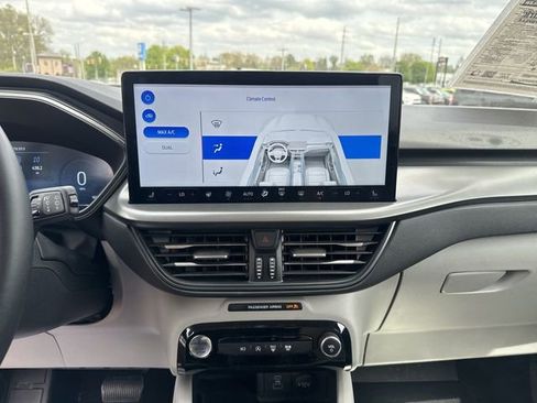 Used 2023 Ford Escape Active w/ Tech Pack #2 image 20