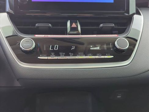 Used 2026 Toyota Corolla LE FWD image 20