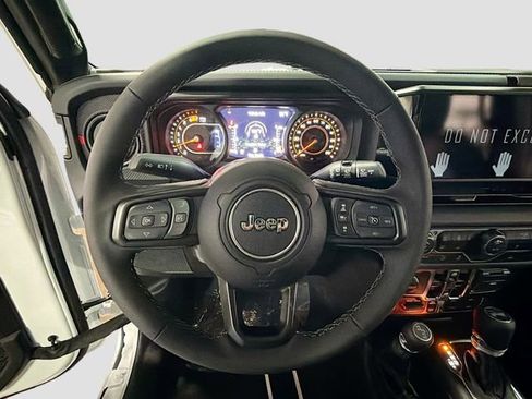 New 2026 Jeep Wrangler Unlimited Rubicon image 12