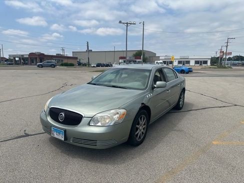 Used 2006 Buick Lucerne CXL w/ Luxury Package FWD image 2