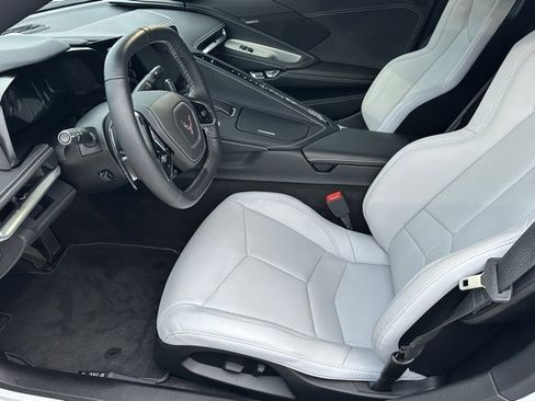 Used 2025 Chevrolet Corvette Stingray Coupe w/ 1LT image 6